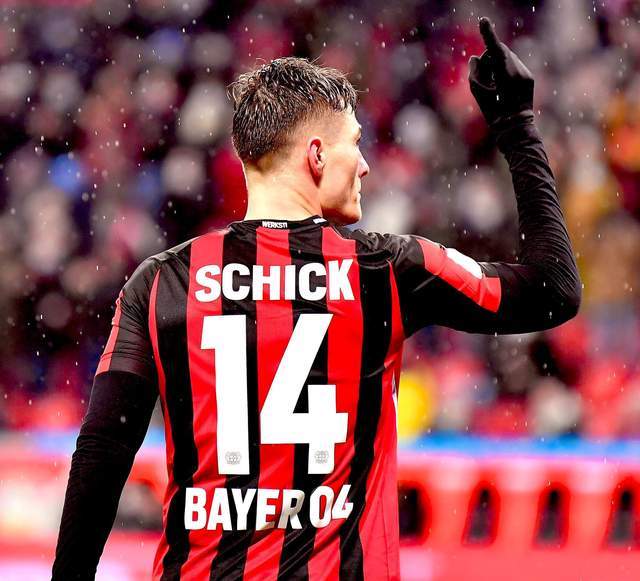 围绕人群细 围绕人群细