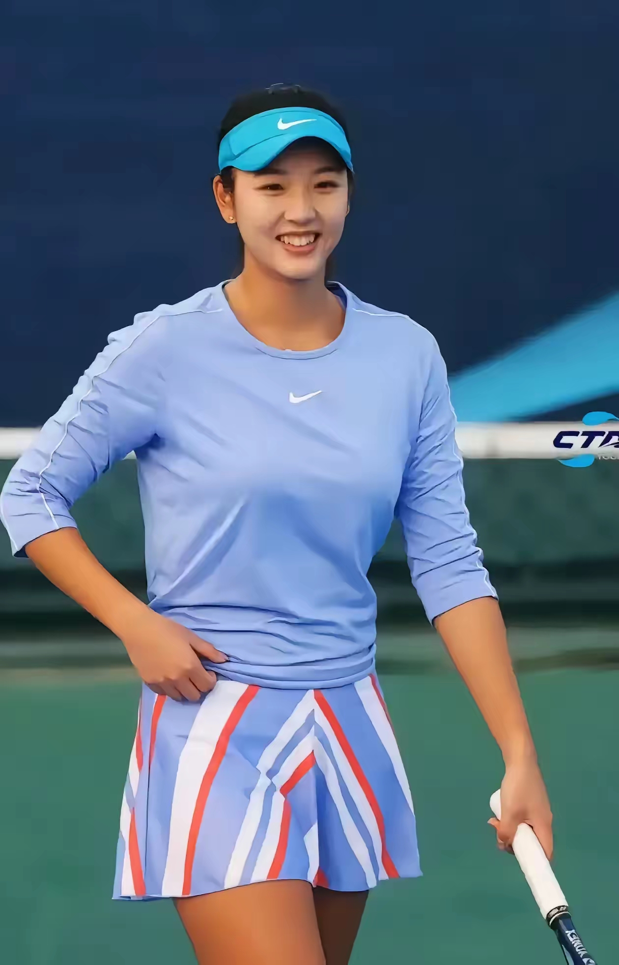 菅原由势